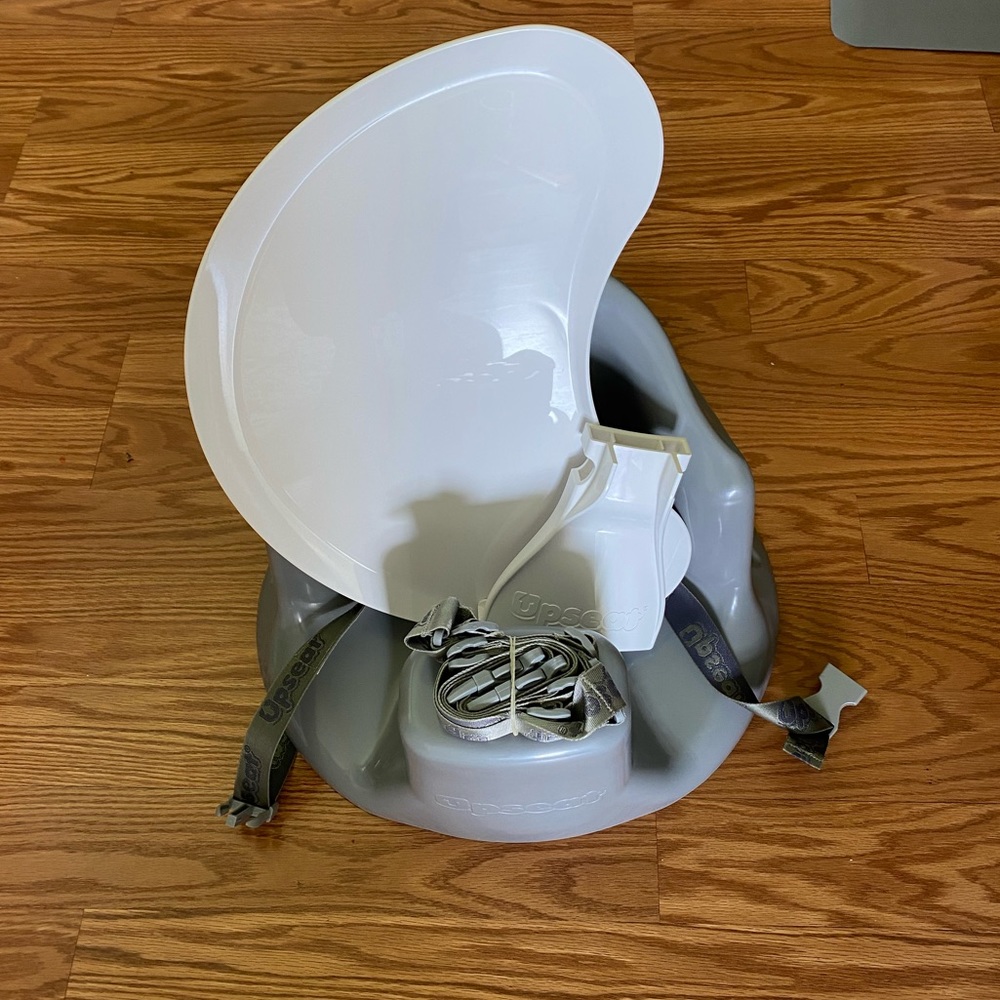 UpSeat Booster Feeding Chair